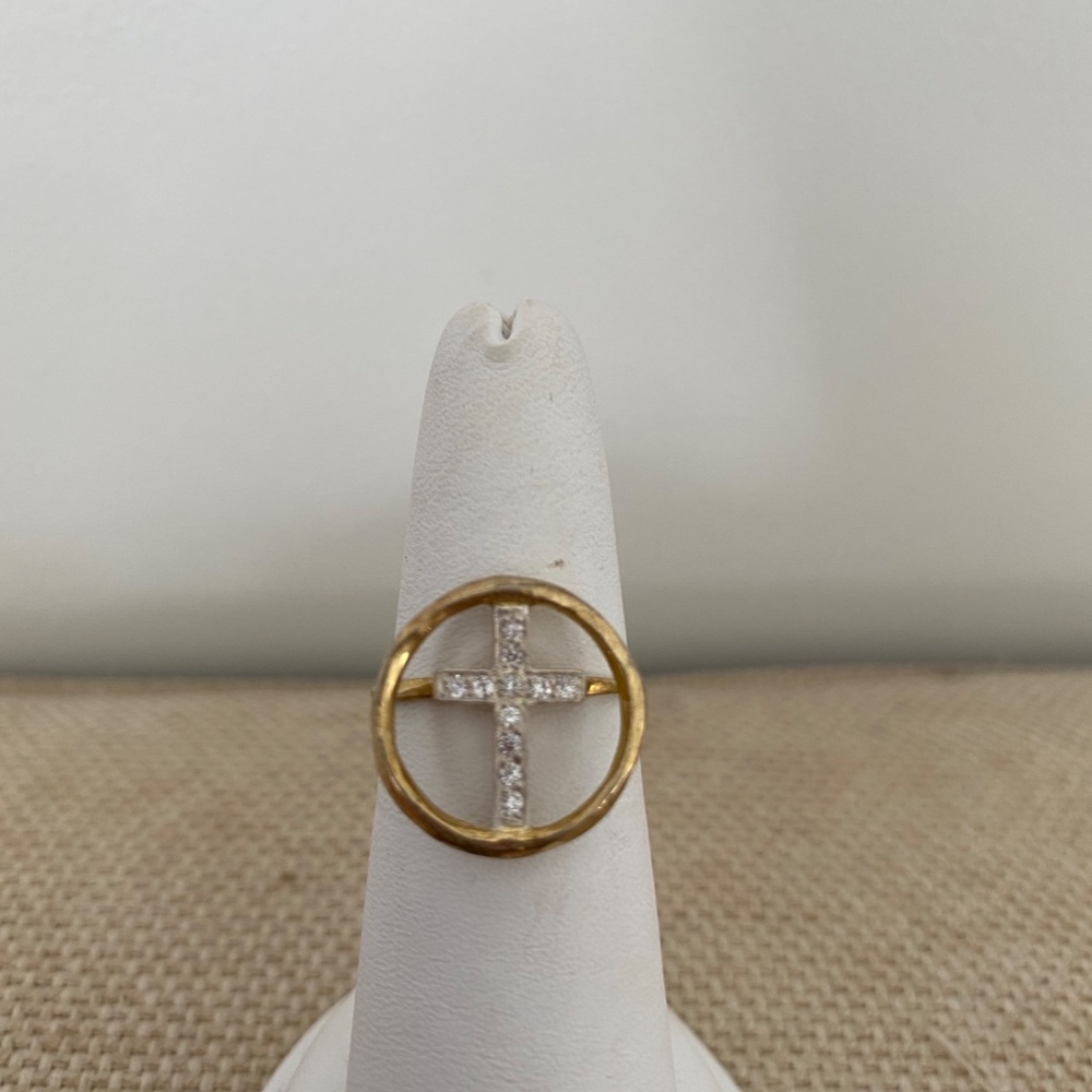 Gold Cross Ring - Picture 3 of 5